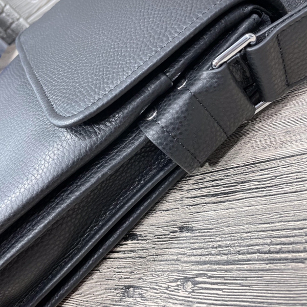 スーパーコピーブランドバッグ背面デザイン